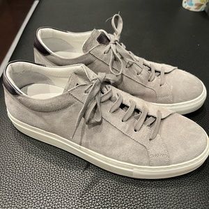 Men’s size 10.5 suede shoes